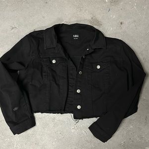 BLACK CROPPED STRETCHY JEANS JACKET